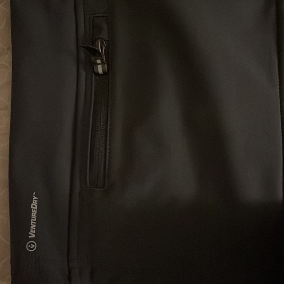 Boys Champion Water Resistant Jacket, size XL (16/18) - Picture 11 of 12